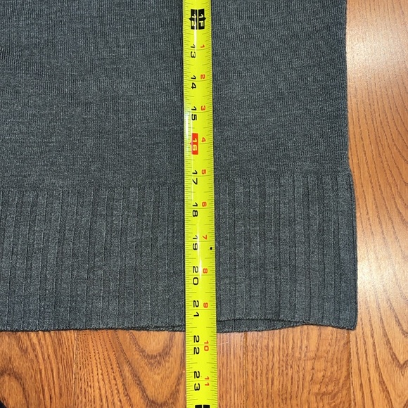 Kathy Ireland turtle neck sweater medium - Picture 4 of 8